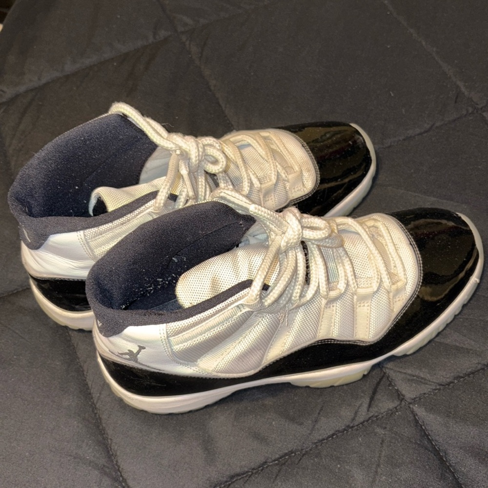 Jordan 11 Concord